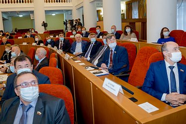 Депутаты провели внеочередное заседание